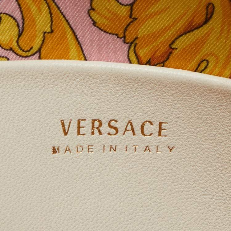 Pre Owned Versace Beige Quilted Leather Virtus Chain Tote