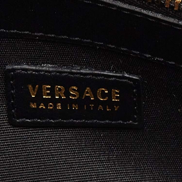 Pre Owned Versace Multicolor Print Leather Zip Around Wallet 