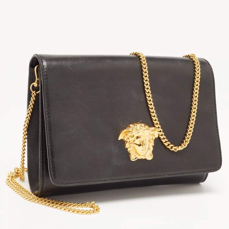 Pre Owned Versace Black Leather La Medusa Flap Chain Clutch