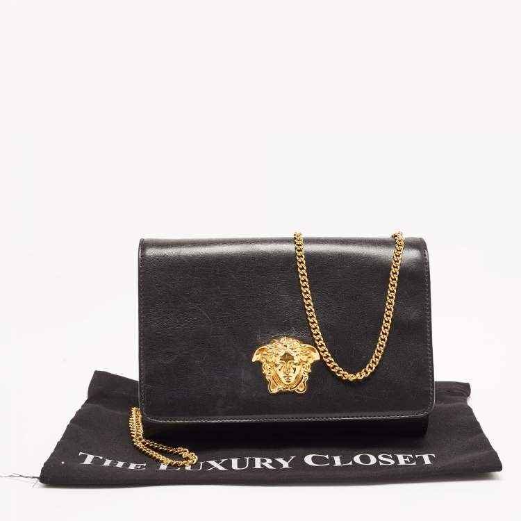 Pre Owned Versace Black Leather La Medusa Flap Chain Clutch