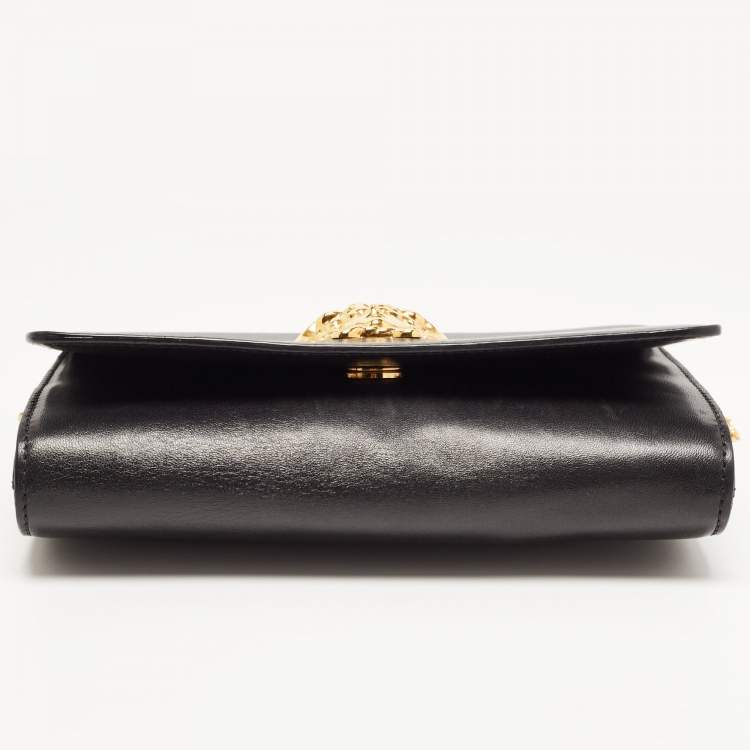 Pre Owned Versace Black Leather La Medusa Flap Chain Clutch