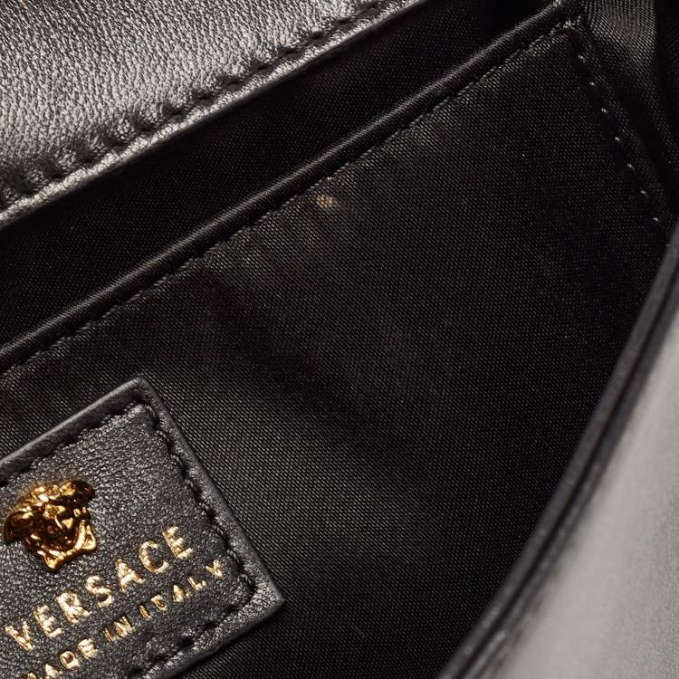 Pre Owned Versace Black Leather La Medusa Flap Chain Clutch