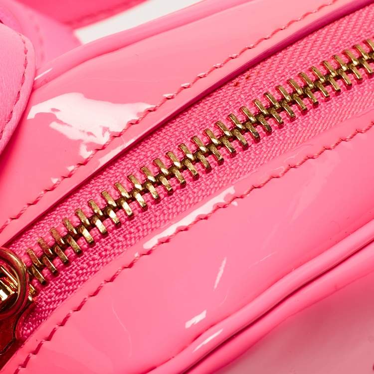 Pre Owned Versace Pink Patent Leather Palazzo Medusa Camera Bag