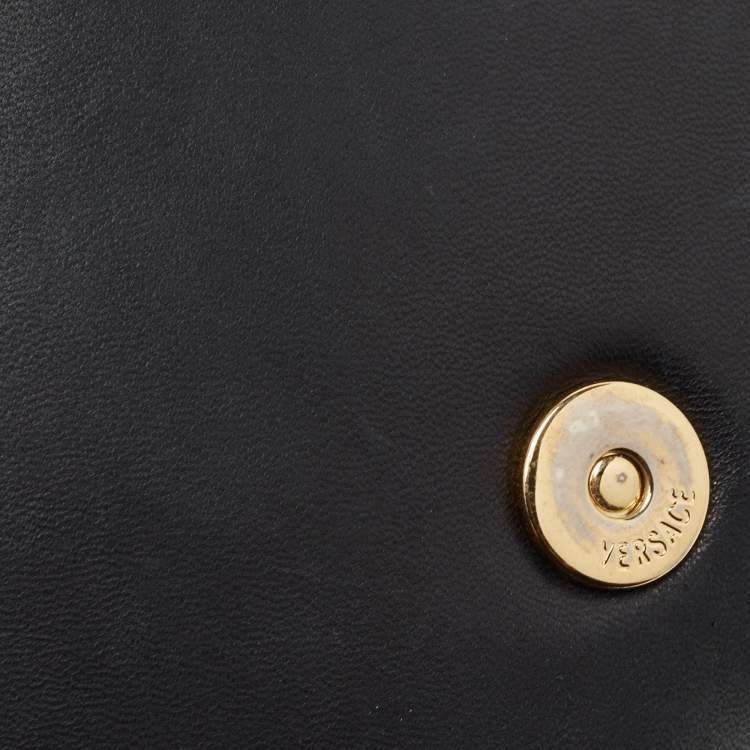Pre Owned Versace Black Leather Medusa Chain Clutch