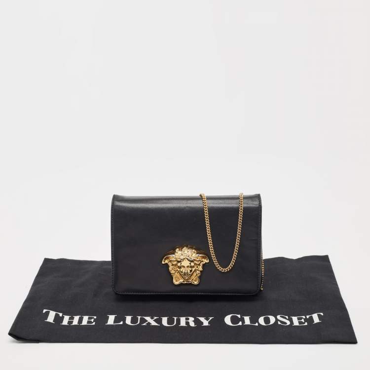 Pre Owned Versace Black Leather Medusa Chain Clutch