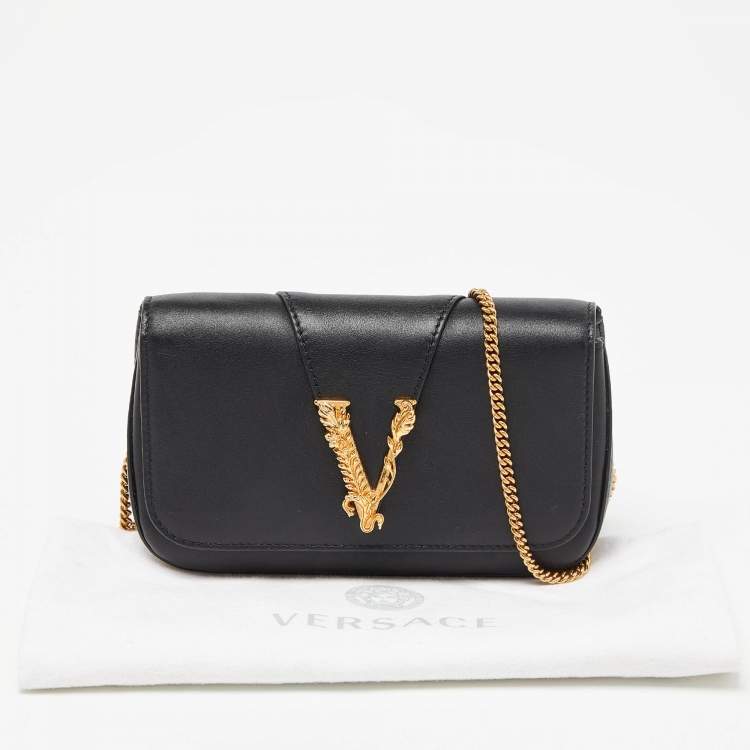 Pre Owned Versace Black Leather Flap Chain Clutch