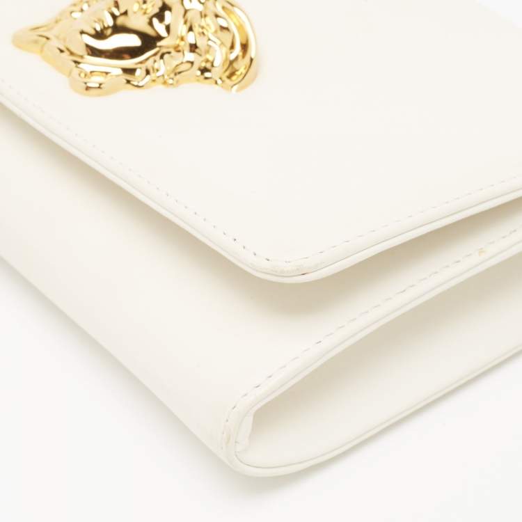 Pre Owned Versace Off White Leather Medusa Chain Clutch