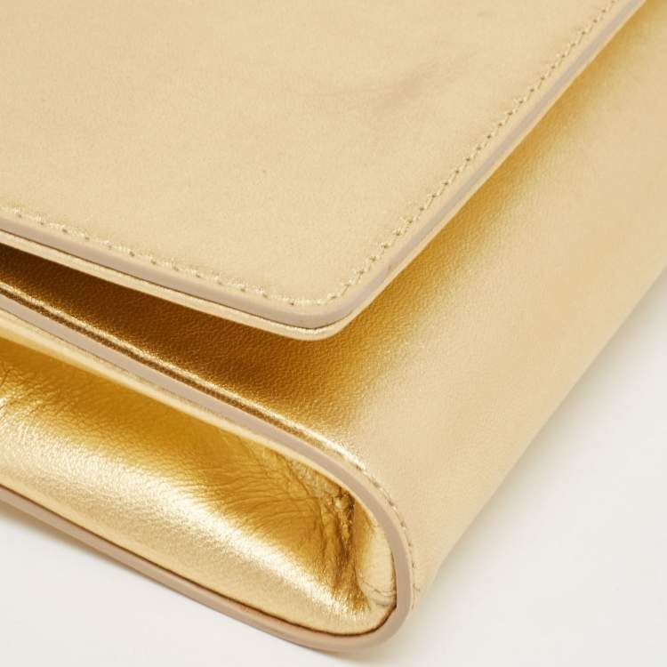 Pre Owned Versace Gold Leather Medusa Icon Crystals Chain Clutch
