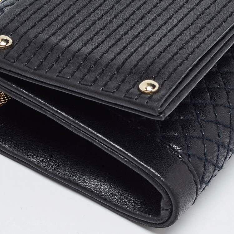 Pre Owned Versace Black Quilted Leather Medallion Chain Clutch
