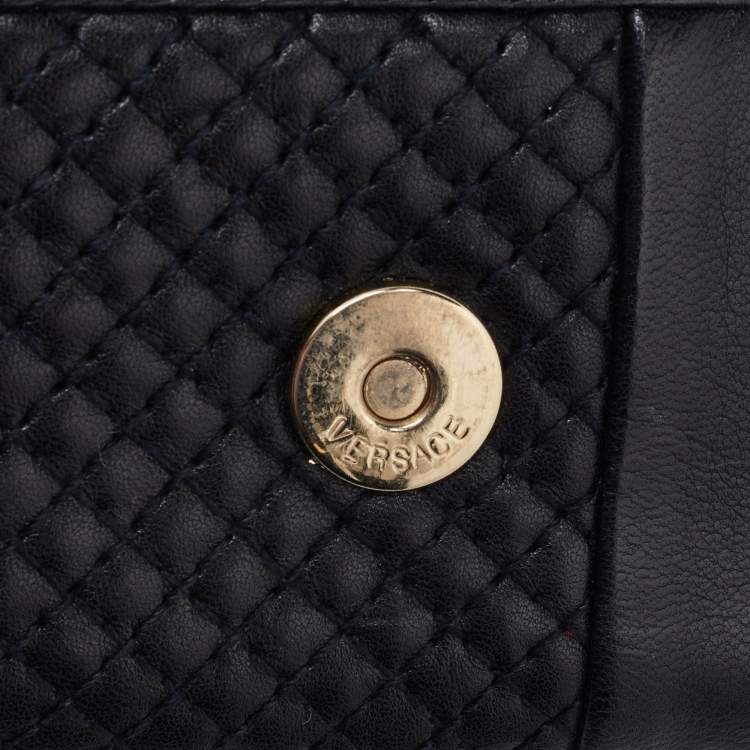 Pre Owned Versace Black Quilted Leather Medallion Chain Clutch