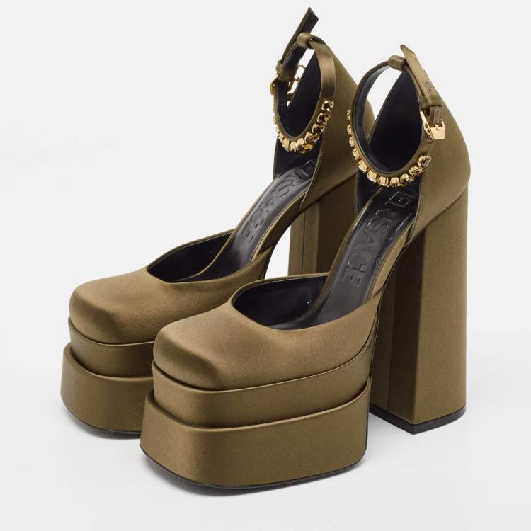 Pre Owned Versace Khaki Green Satin Crystal Embellished Aevitas Pumps Size 37