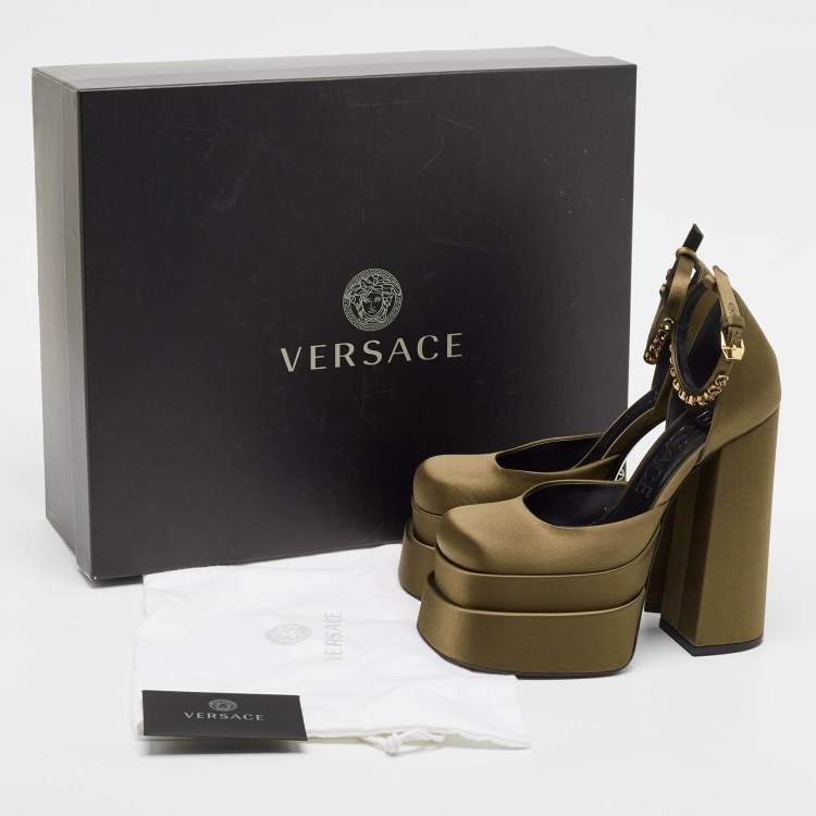 Pre Owned Versace Khaki Green Satin Crystal Embellished Aevitas Pumps Size 37