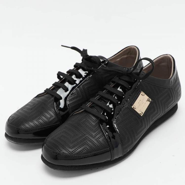Pre Owned Versace Black Patent and Leather Low Top Sneakers Size 40