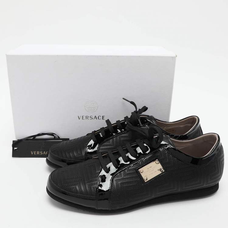 Pre Owned Versace Black Patent and Leather Low Top Sneakers Size 40