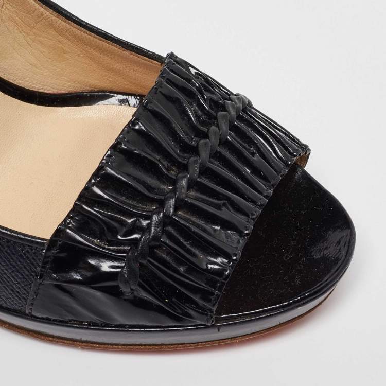 Pre Owned Versace Black Coated Raffia and Patent Leather Peep Toe Pumps Size 39