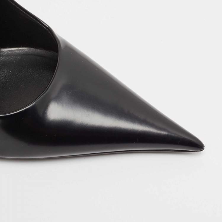 Pre Owned Versace Black Leather Pin-Point Pumps Size 41