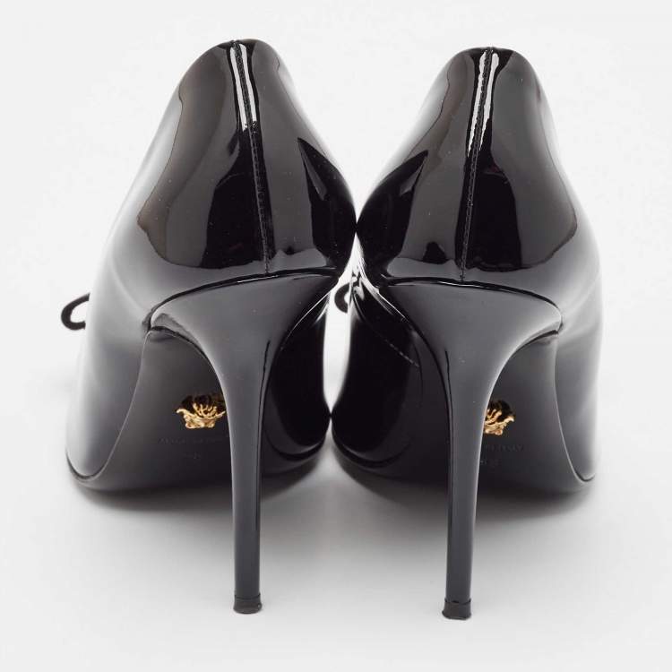 Pre Owned Versace Black Patent Leather Gianni Ribbon Pumps Size 38