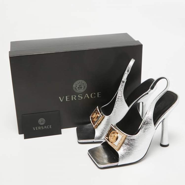 Pre Owned Versace Silver Leather le Medusa Slingback Sandals Size 38