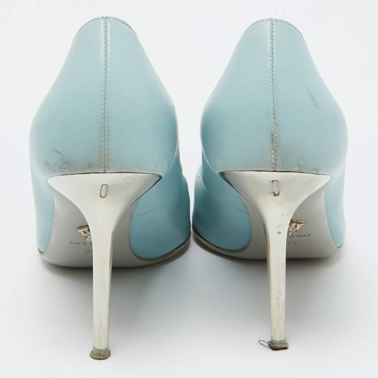 Pre Owned Versace Light Blue Leather Medusa Pointed Toe Pumps Size 39