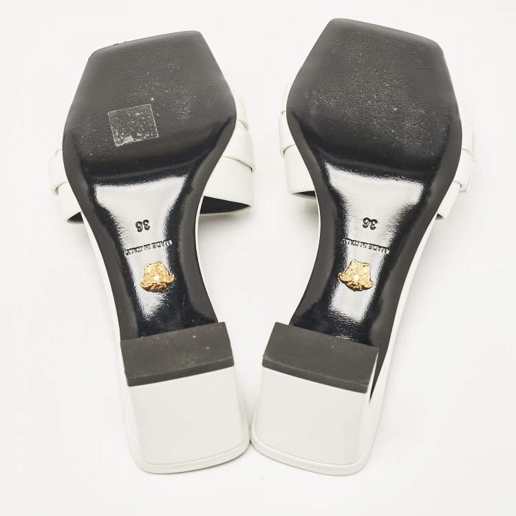 Pre Owned Versace White Leather Buckle Slide Sandals Size 36