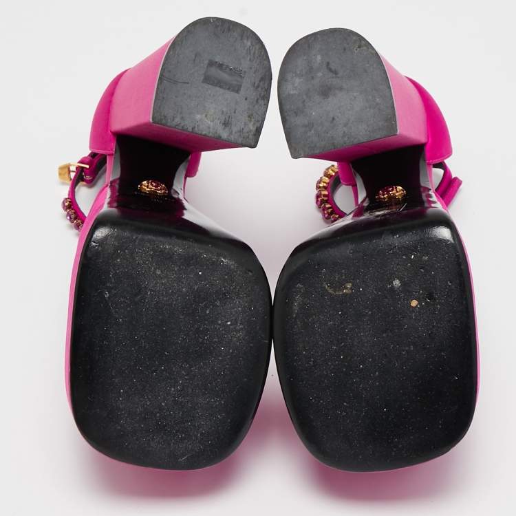 Pre Owned Versace Pink Satin Medusa Aevitas Double Platform Pumps Size 36