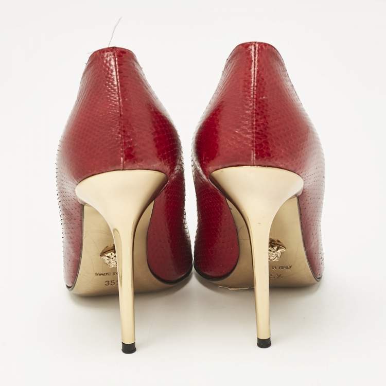 Pre Owned Versace Red Snakeskin Leather Medusa Pointed Toe Pumps Size 35.5