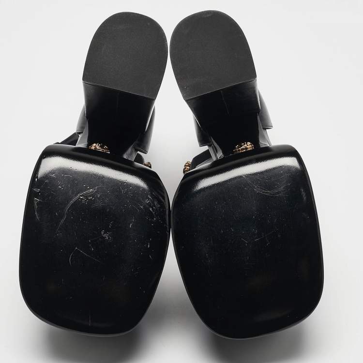 Pre Owned Versace Black Leather Medusa Aevitas Double Platform Pumps Size 39