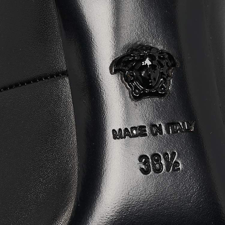 Pre Owned Versace Black Leather Medusa Pumps Size 38.5