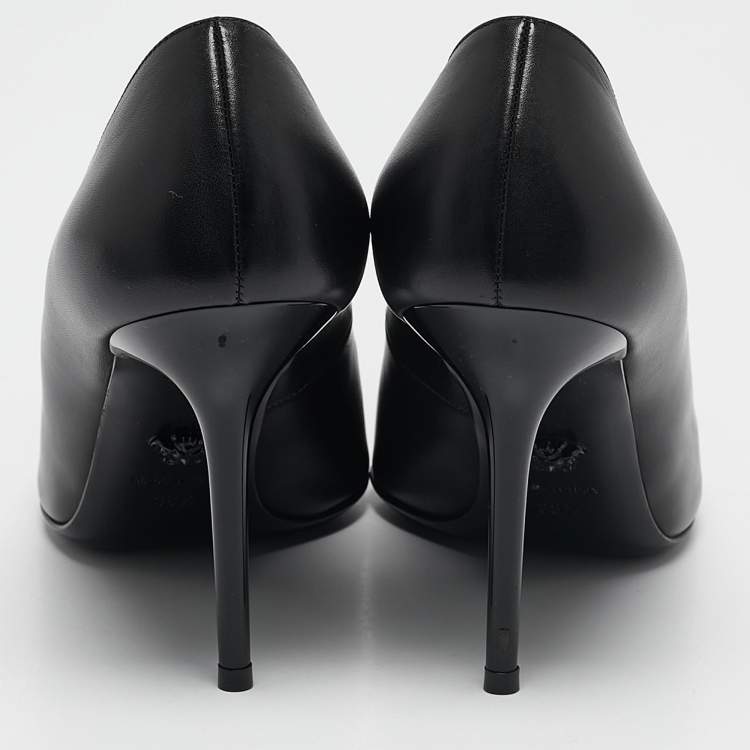 Pre Owned Versace Black Leather Medusa Pumps Size 38.5