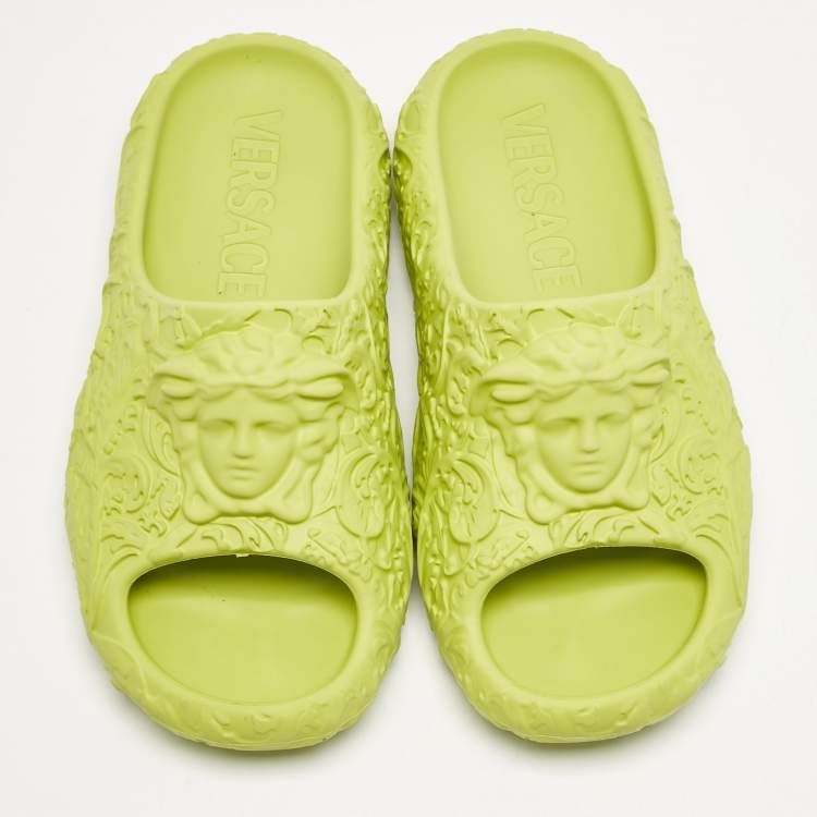 Pre Owned Versace Neon Green Baroque Medusa Embossed Rubber Pool Slide Sandals Size 40