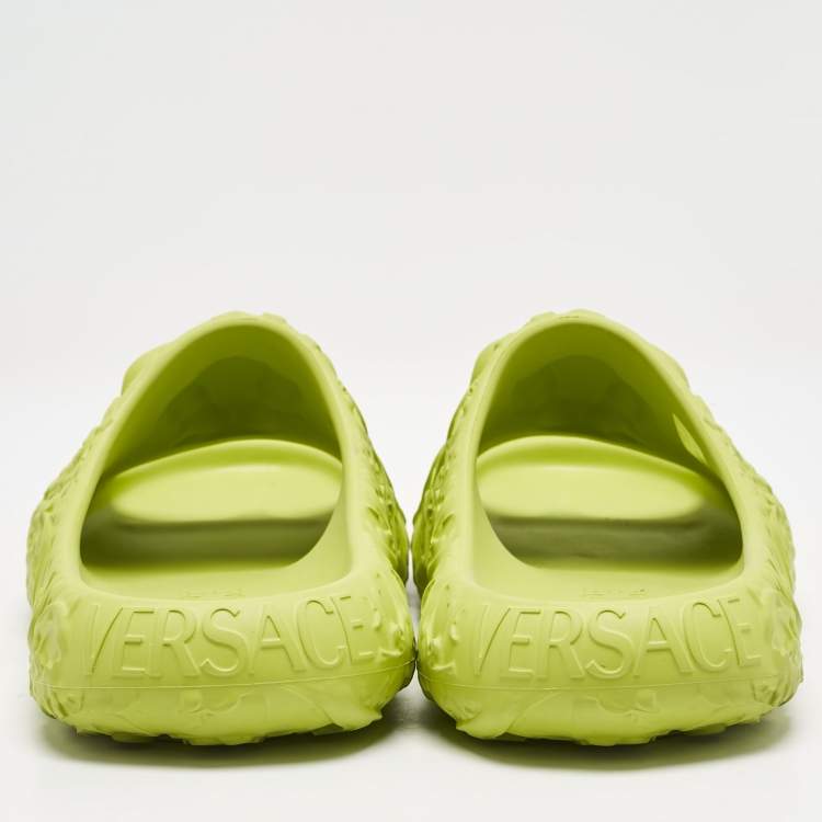 Pre Owned Versace Neon Green Baroque Medusa Embossed Rubber Pool Slide Sandals Size 40