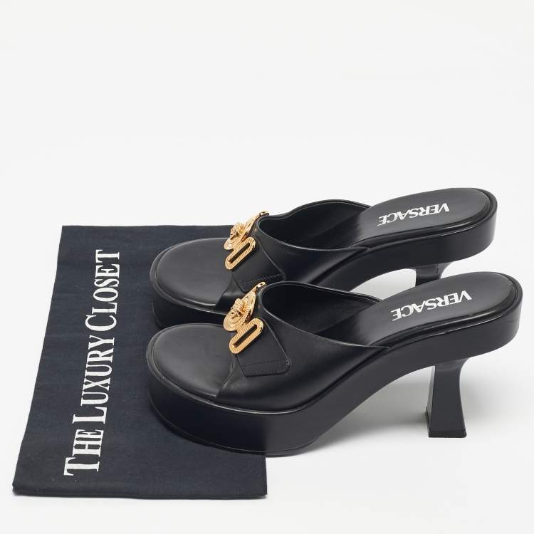 Pre Owned Versace Black Leather Medusa Biggie Mules Size 37