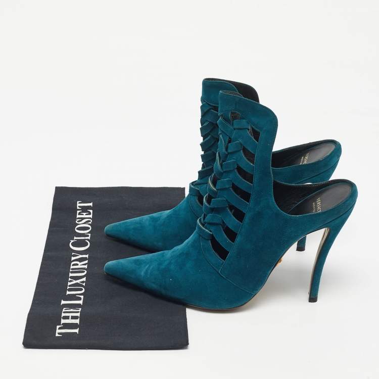 Pre Owned Versace Blue Suede Cutout Pointed Toe Mules Size 39