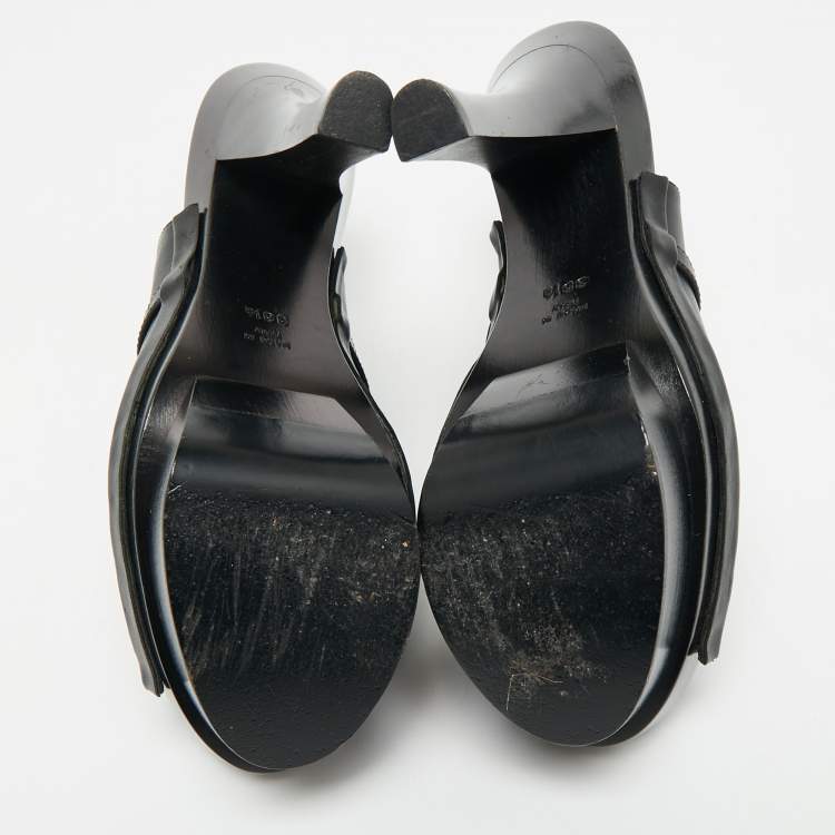 Pre Owned Versace Black Leather Medusa Insignia Slide Sandals Size 38.5