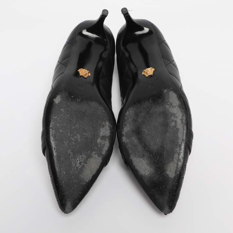Pre Owned Versace Black Leather Medusa Pumps Size 38