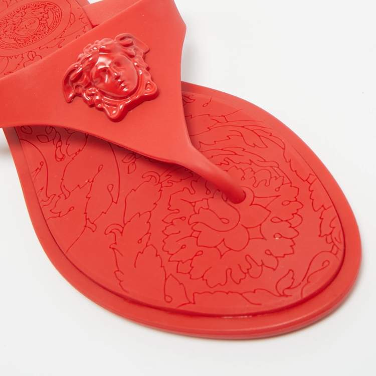 Pre Owned Versace Red Rubber Medusa Thong Flat Sandals Size 38.5