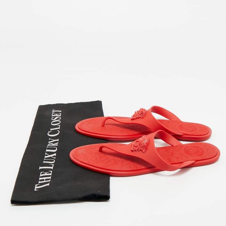 Pre Owned Versace Red Rubber Medusa Thong Flat Sandals Size 38.5