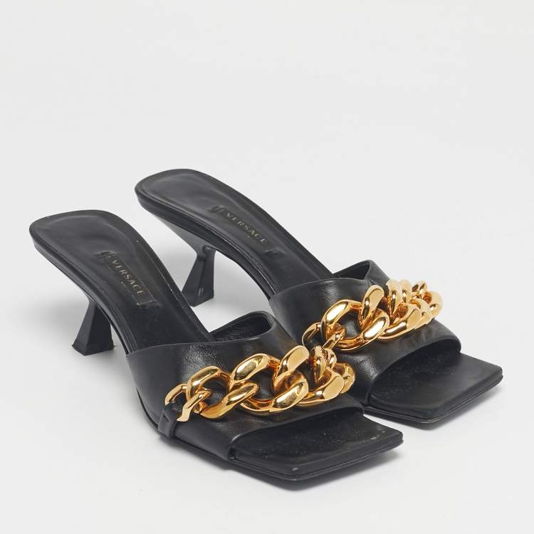 Pre Owned Versace Black Leather Medusa Chain Link Slide Sandals Size 36