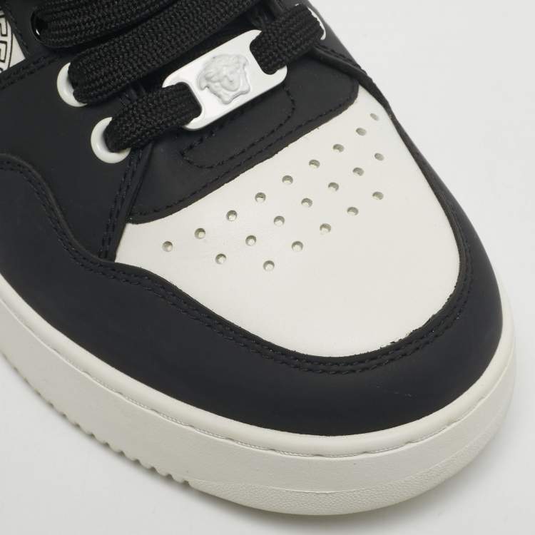 Pre Owned Versace White/Black Leather Medusa Lace Up Sneakers Size 37