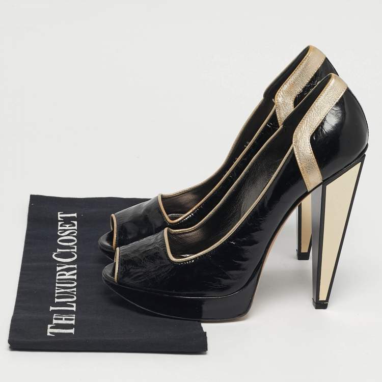Pre Owned Versace Size 40 Black/Gold Leather Platform Peep Toe Platform Pumps
