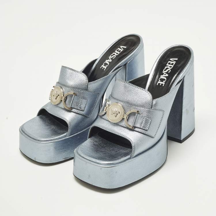 Pre Owned Versace Medusa Size 37 Metallic Leather Platform Sandals