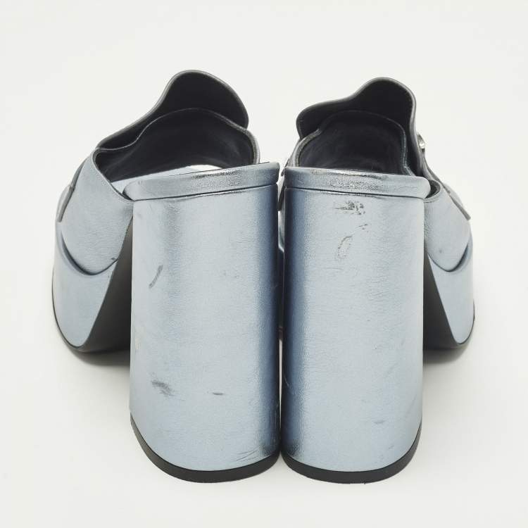 Pre Owned Versace Medusa Size 37 Metallic Leather Platform Sandals