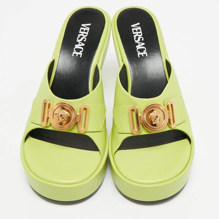Pre Owned Versace Biggie Size 37 Green Leather Platform Sandals