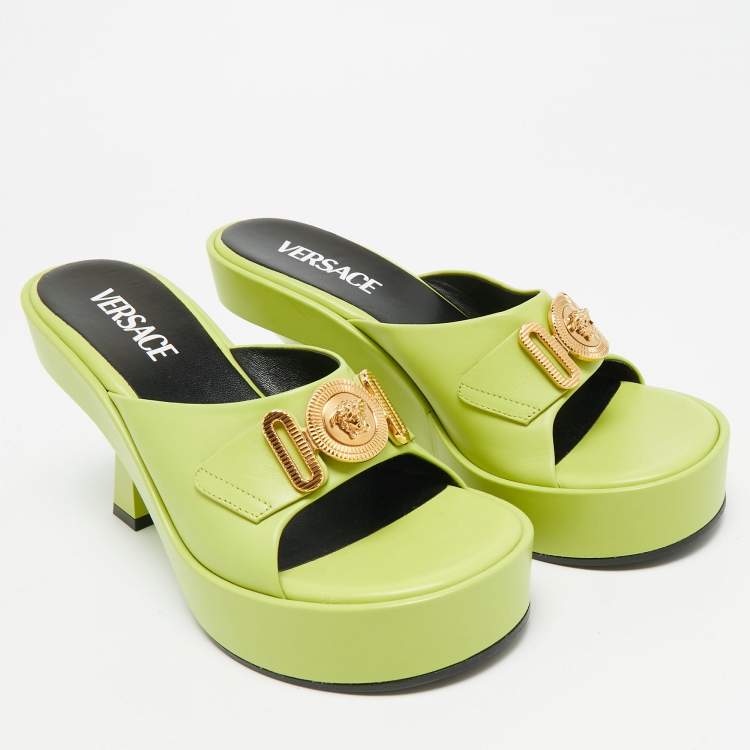 Pre Owned Versace Biggie Size 37 Green Leather Platform Sandals