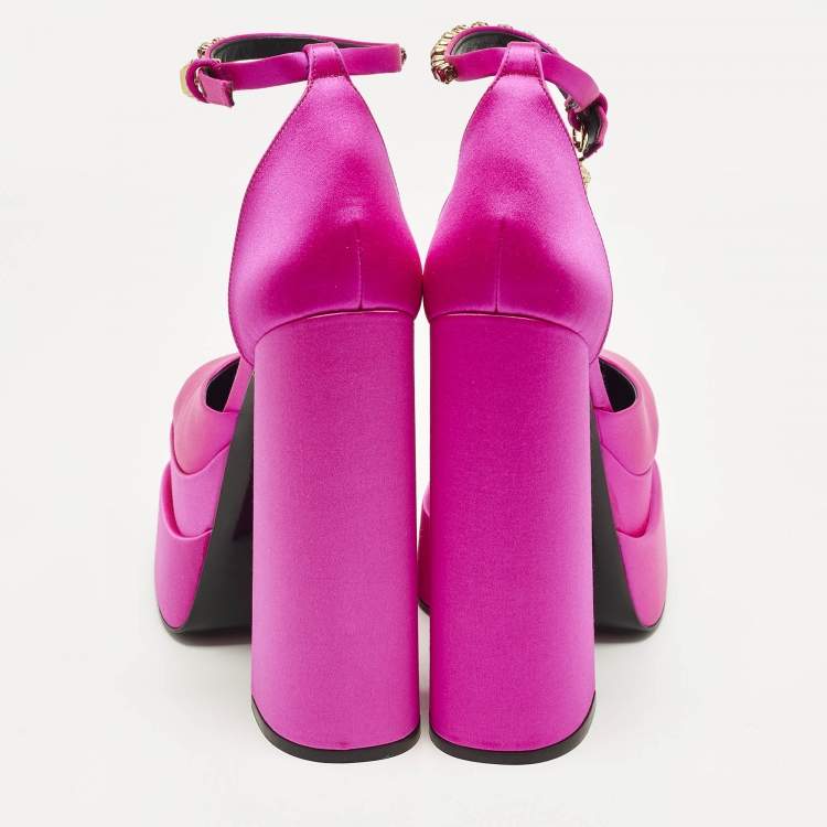 Pre Owned Versace Aevitas Size 39 Pink Satin Double Platform Pumps