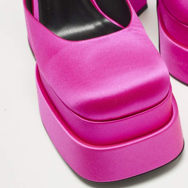 Pre Owned Versace Aevitas Size 39 Pink Satin Double Platform Pumps
