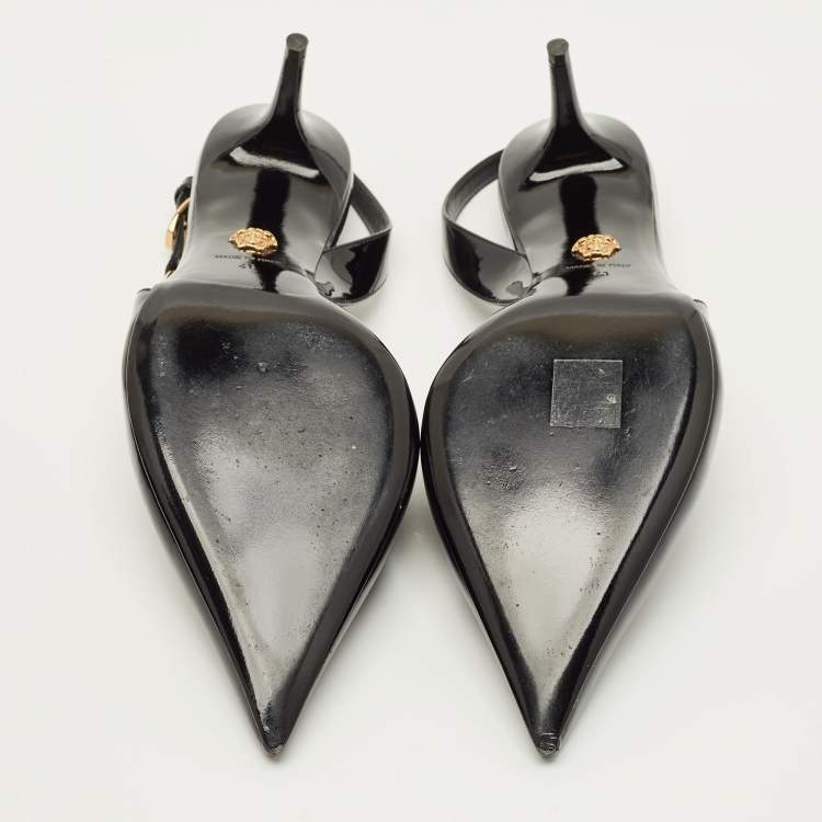 Pre Owned Versace Safety Pin Size 41 Black Patent Leather Pumps