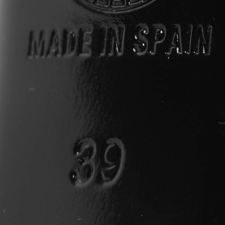 Pre Owned Versace Medusa Size 39 Black Patent Leather Pumps