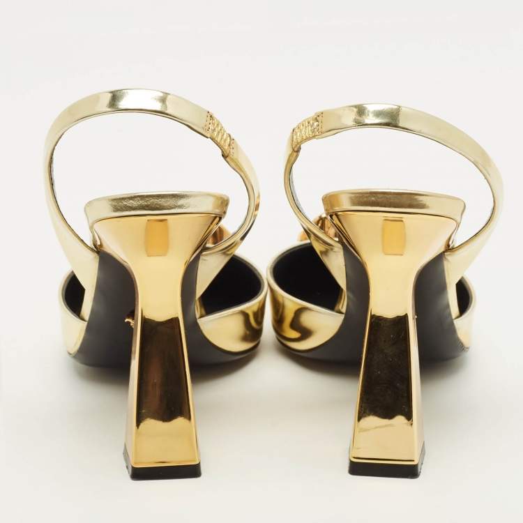 Pre Owned Versace La Medusa Size 37 Gold Leather Slingback Pumps