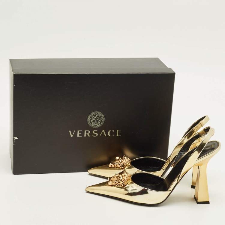 Pre Owned Versace La Medusa Size 37 Gold Leather Slingback Pumps